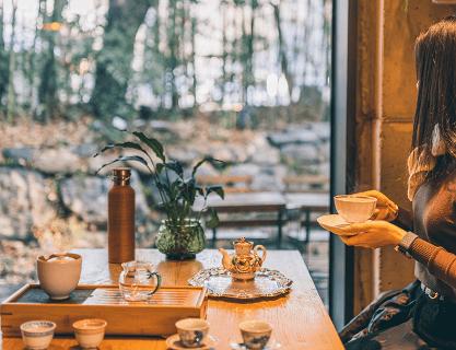 Specialty teahouses, the magic of a cup of tea to melt away the cold of the winter