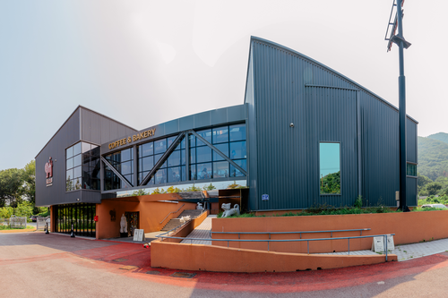 도토리로스터스