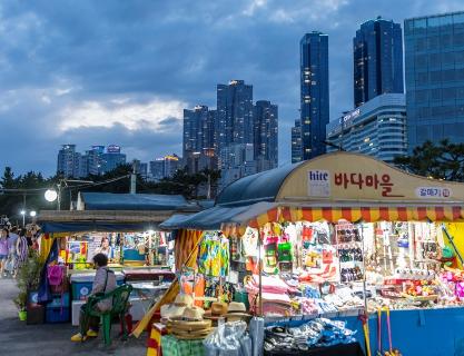Haeundae Food Stalls, Where Romantic Memories Are Made