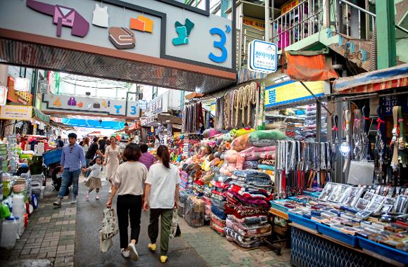 国際市場 釜山に行ったら ショッピング ショッピング 부산시 공식 관광 포털 비짓부산 Visit Busan