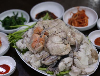 Gimhae Sikdang (김해식당)