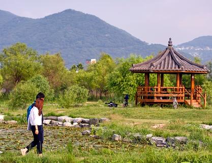 Samnak Eco Park with different charms throughout the four seasons