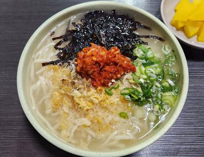 Cha Ae Jeon Halmae Kalguksu