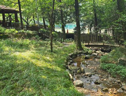 Auto camping in Gudeok Valley, a perfect getaway to a hidden natural spot