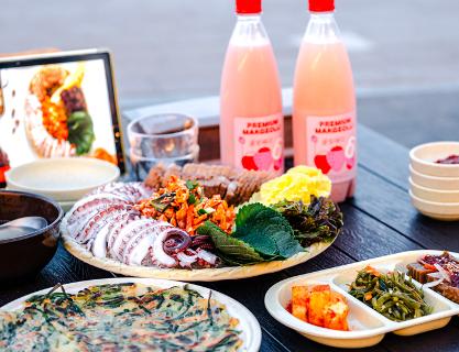 ‘Halmaejip’ for Handmade Makgeolli, Fresh Seafood, and the Romance of the Sea in a Glass! 